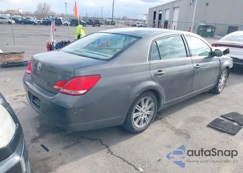 2007 Toyota Avalon Limited z USA, uszkodzony, nr VIN 4T1BK36B37U213987